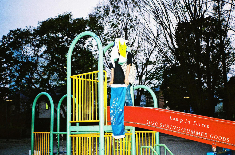 LIT_GOODS200423_1.jpg